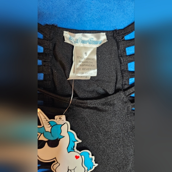 iHeartRaves Strappy Booty Short S - Picture 3 of 5